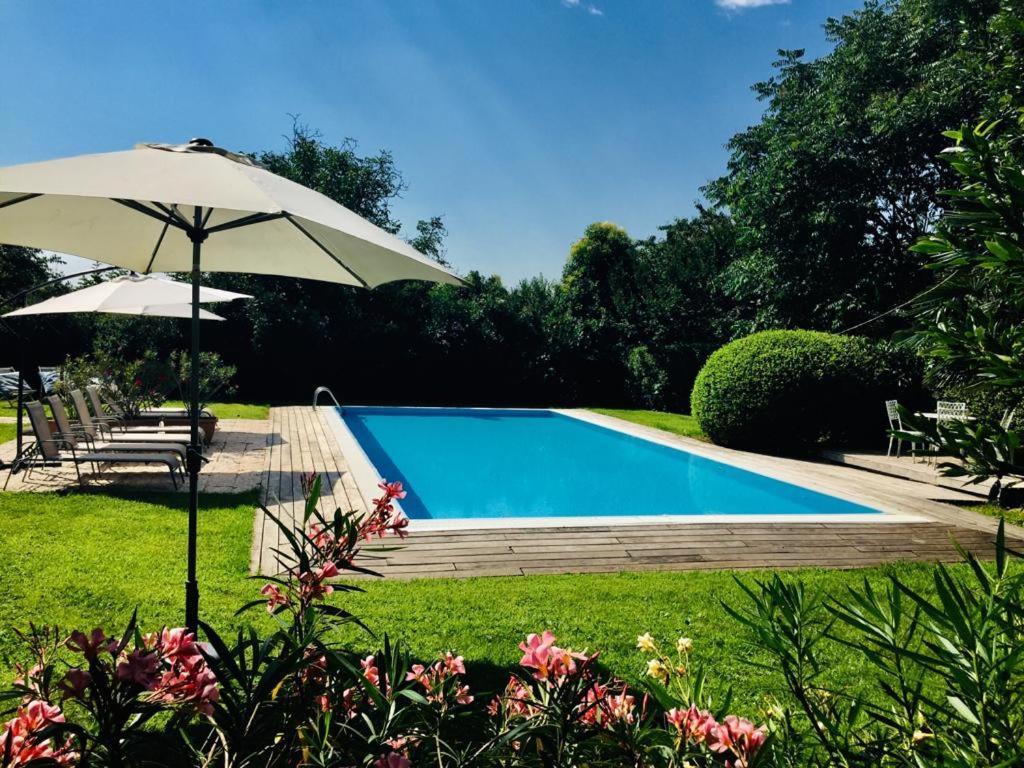 Bed and Breakfast Castello di Cernusco Lombardone Esterno foto