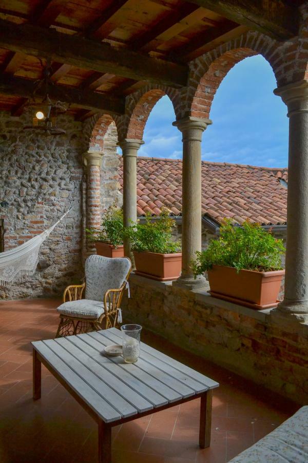 Bed and Breakfast Castello di Cernusco Lombardone Esterno foto